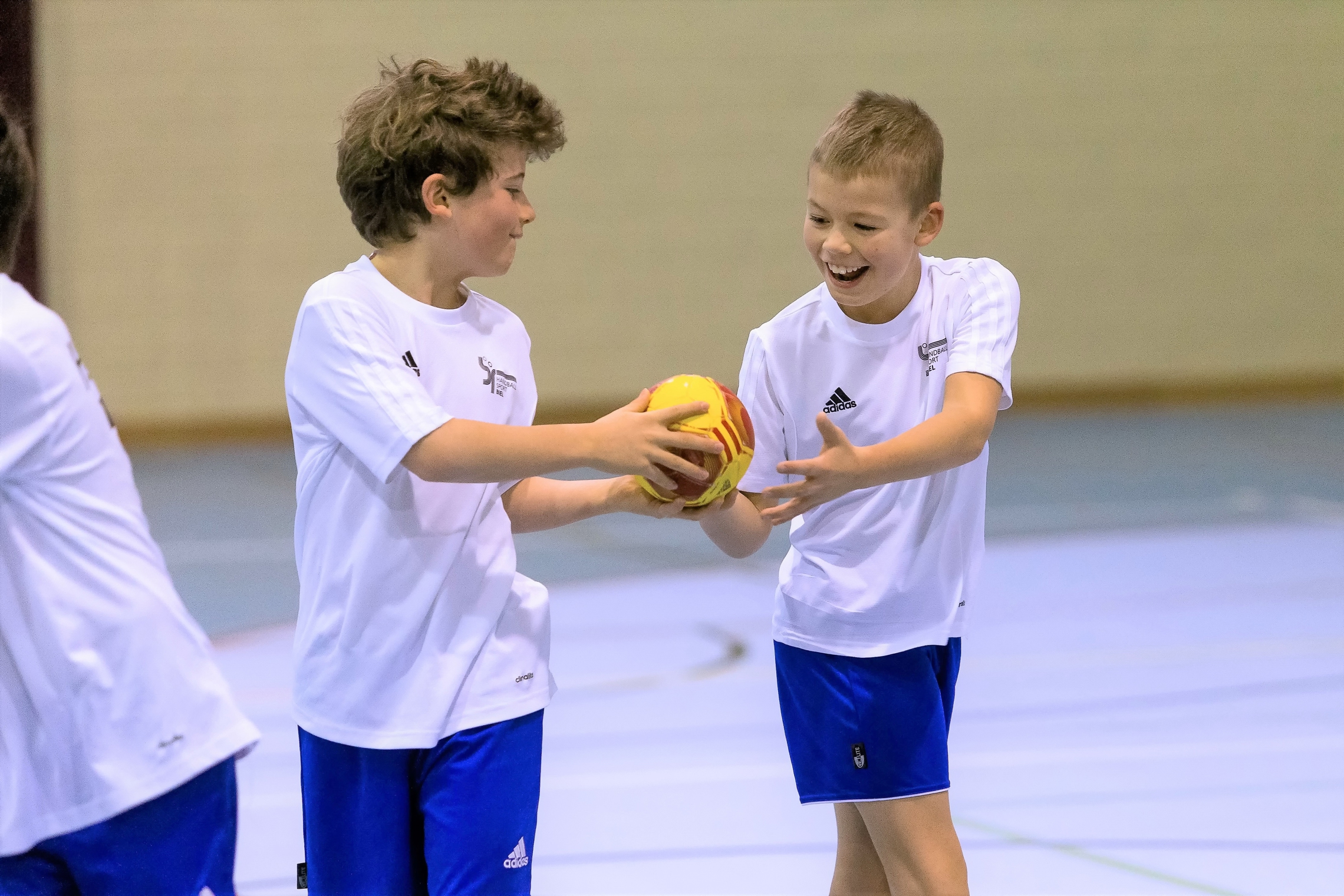 Symbolbild Kinderhandball.jpg