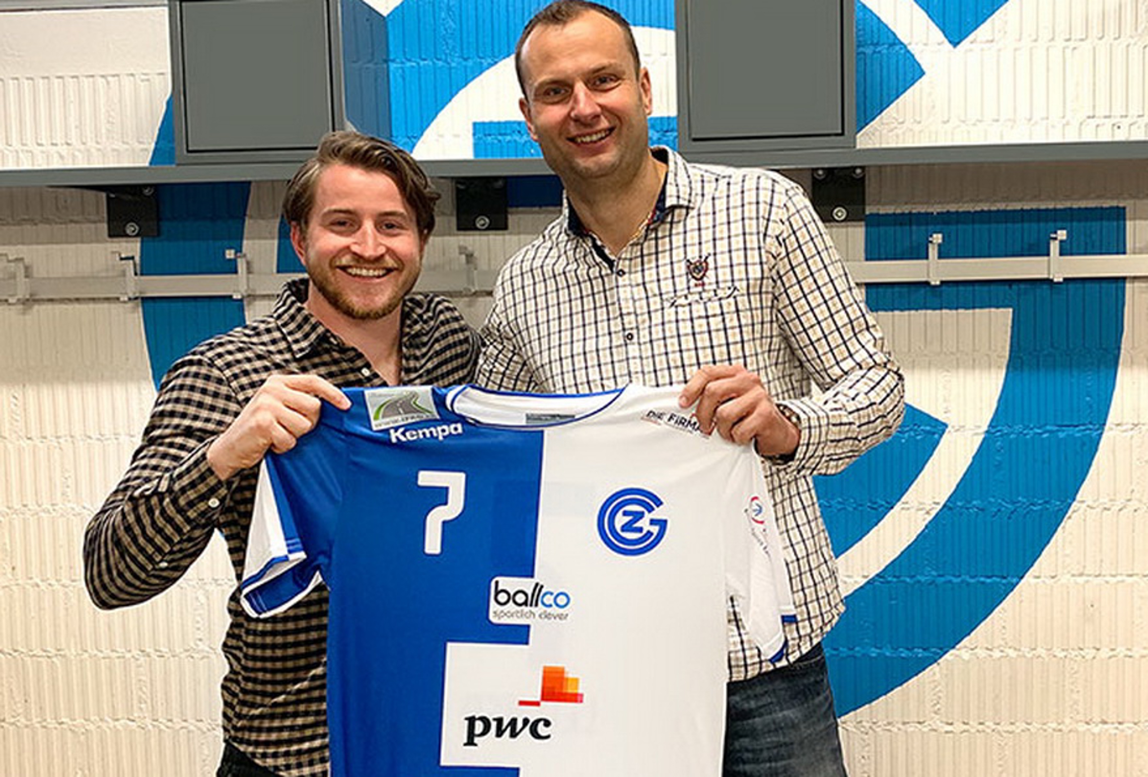 Jakub Szymanski (r.) wechselt nach Zürich