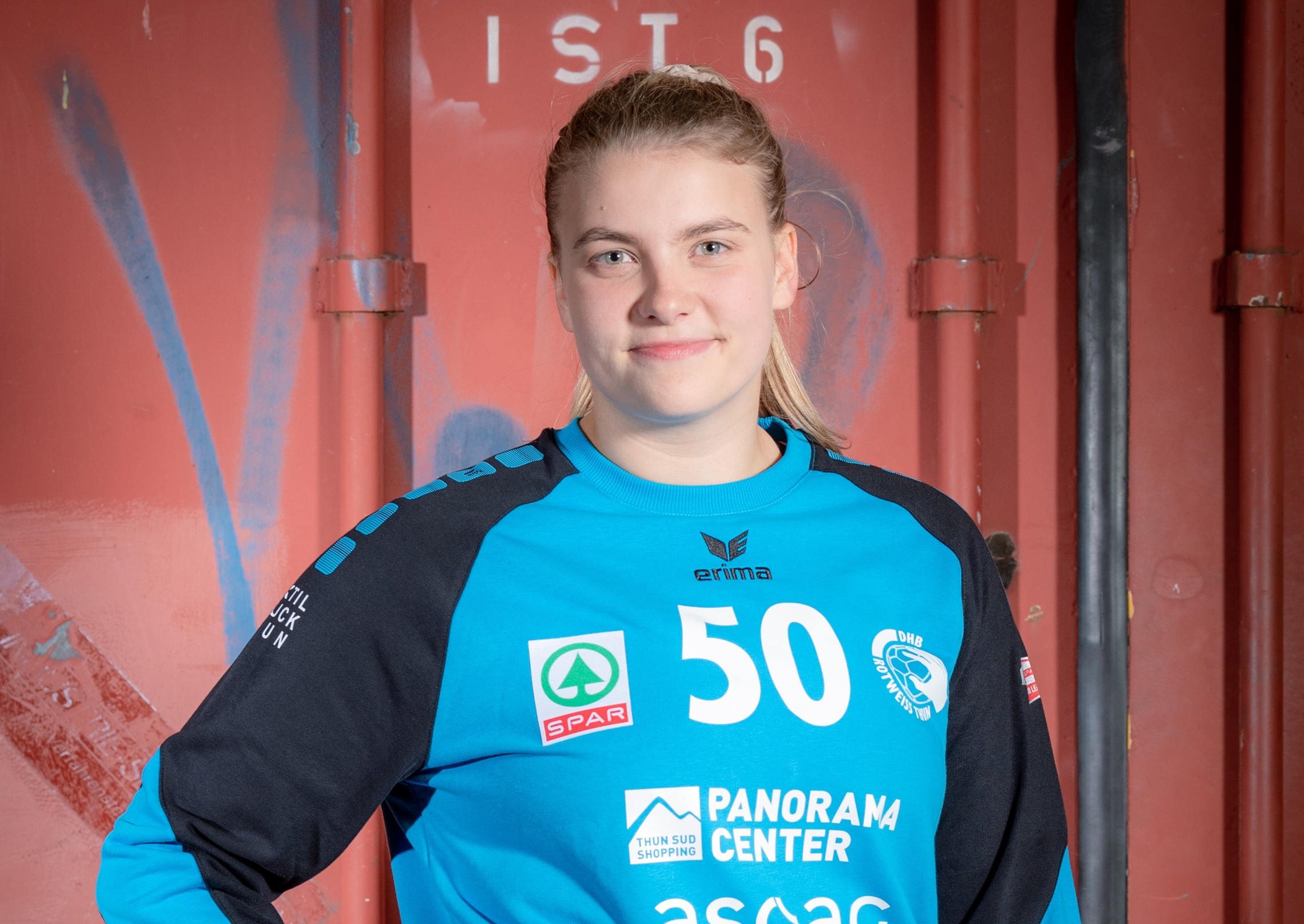 50 Henriette Østergaard