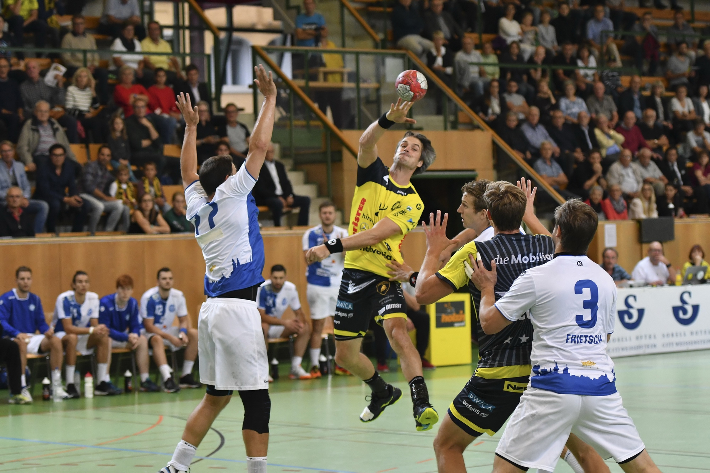 Bo Spellerberg und der TSV St. Otmar gewinnen das TV-Spiel (Archivbild)