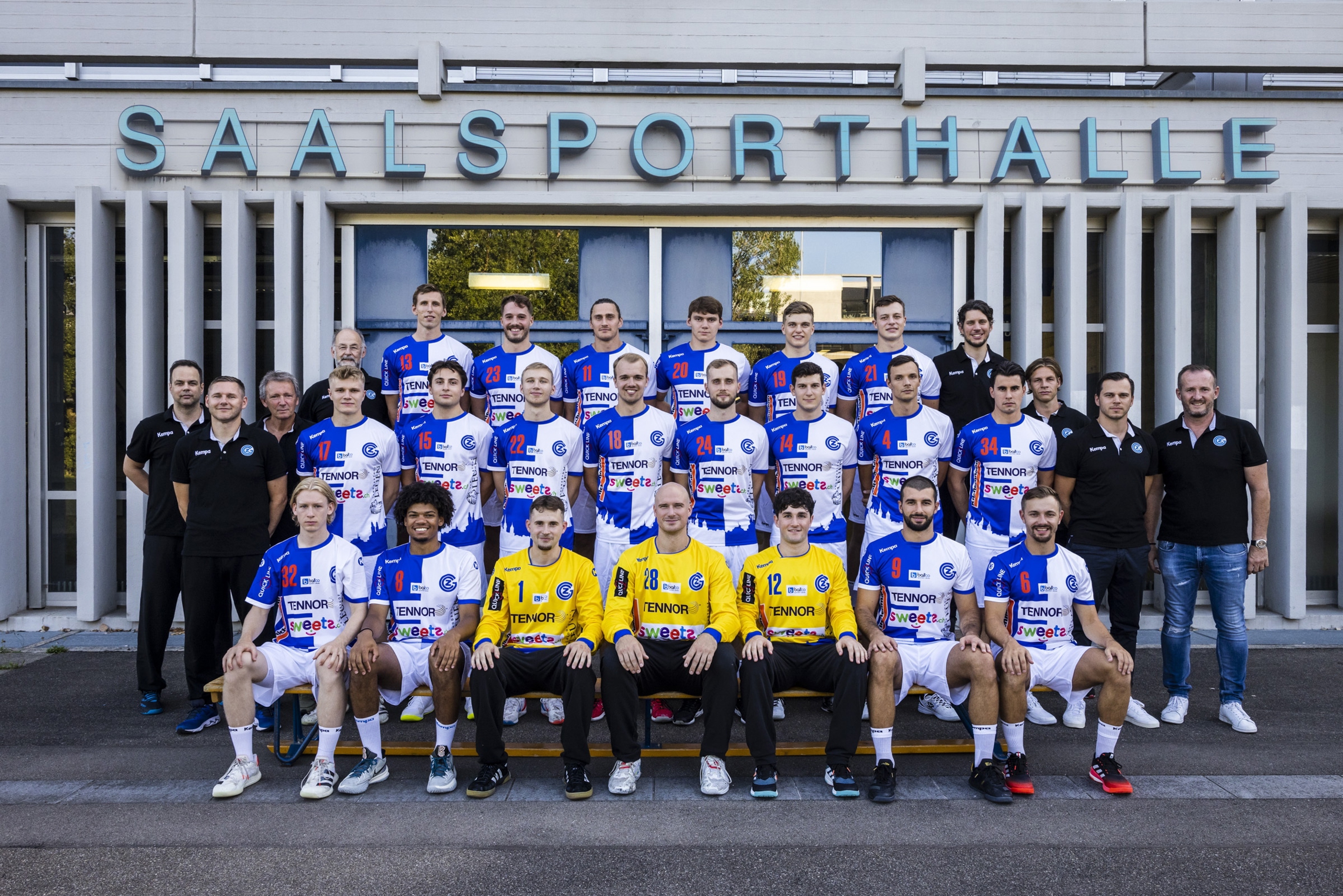 GCA QHL Teamfoto 2400Px