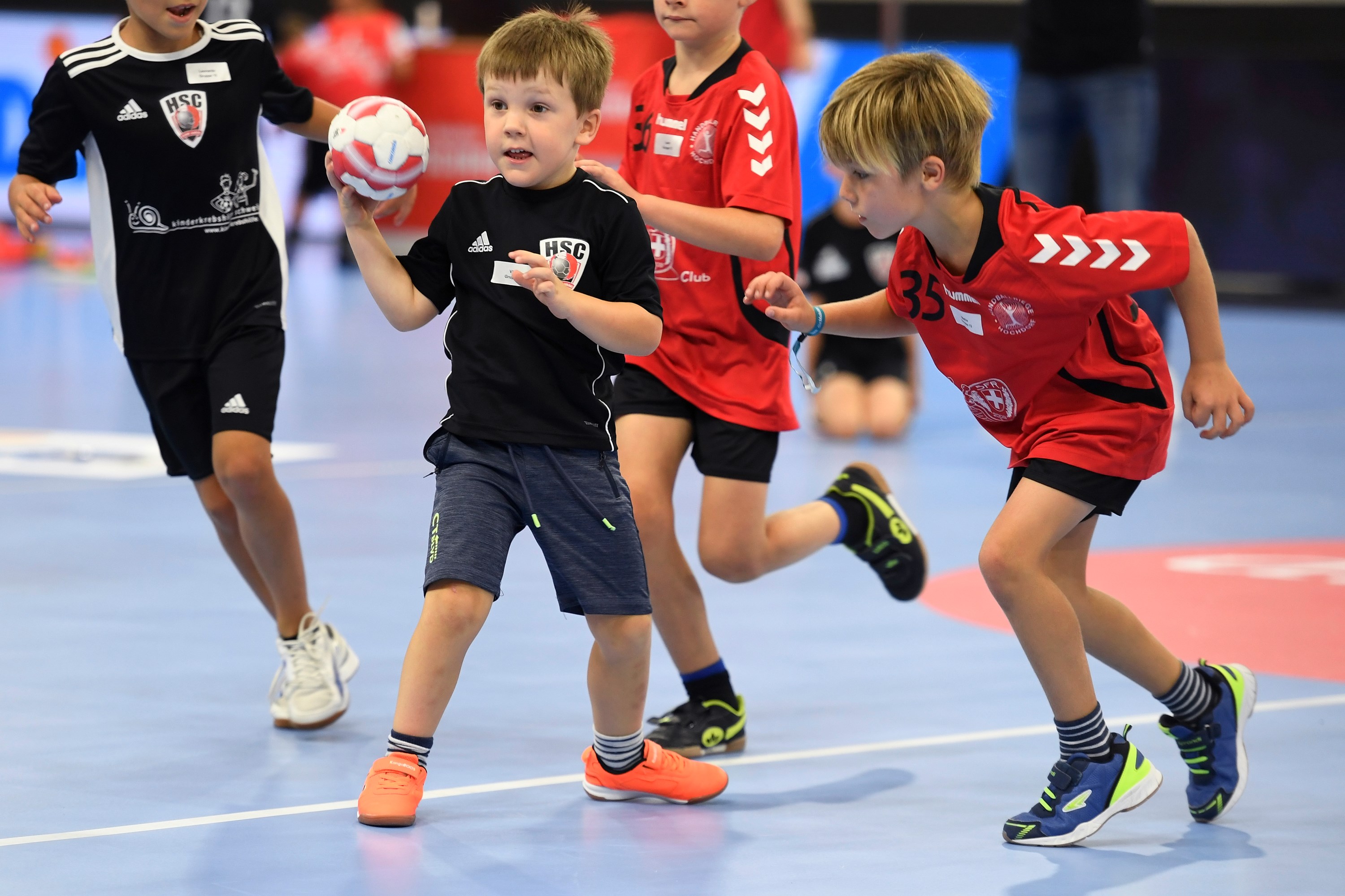 Aus Minihandball Wird Kinderhandball Festival - Handball Schweiz