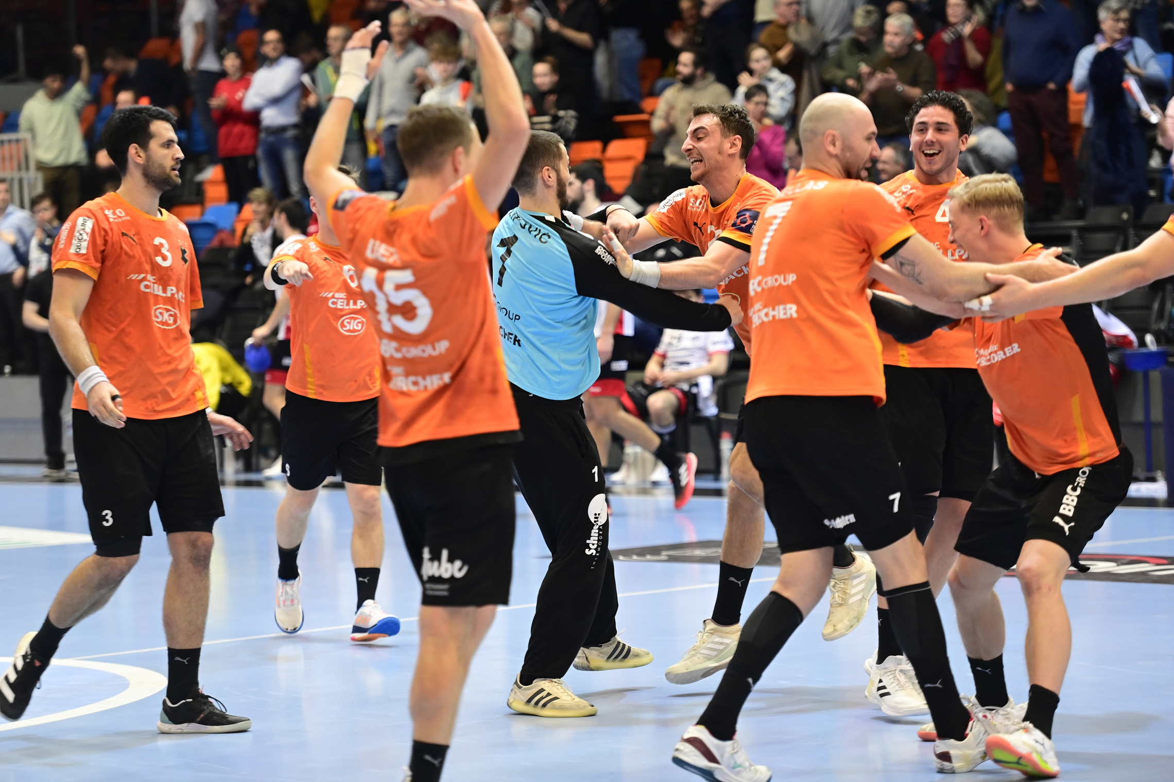 Die Kadetten jubeln über Viertelfinal-Einzug