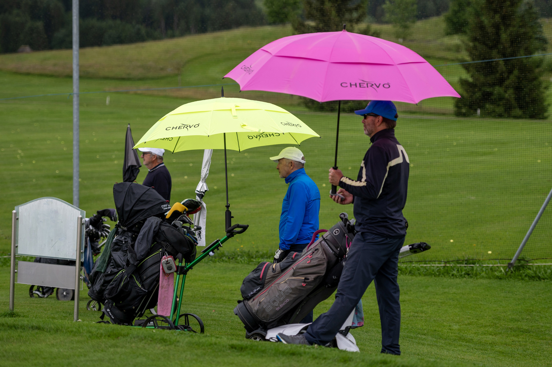 Golf bei Regenwetter am Fusse des Säntis